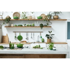 Cocotte En Fonte Ovale 29 Cm Bamboo Le Creuset Signature -Ustensiles De Cuisine Boutique cocotte en fonte ovale 29 cm bamboo le creuset signature 4