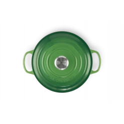 Cocotte En Fonte Ronde 24 Cm Bamboo Le Creuset Signature -Ustensiles De Cuisine Boutique cocotte en fonte ronde 24 cm bamboo le creuset signature 2
