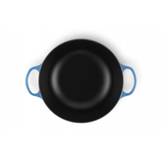 Marmite En Fonte 26 Cm Azur Le Creuset Signature 6 Marmite En Fonte 26 Cm Azur Le Creuset Signature – Image 4