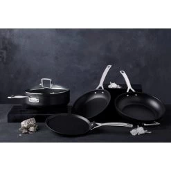 Sauteuse 30 Cm Anti-Adhérente Les Forgées Le Creuset 11 Sauteuse 30 Cm Anti-Adhérente Les Forgées Le Creuset -Ustensiles De Cuisine Boutique sauteuse 30 cm le creuset anti adherente les forgees 3