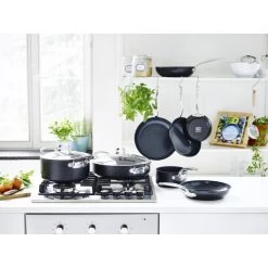 Sauteuse En Céramique 30 Cm Et Son Couvercle, Collection BARCELONA PRO GreenPan™ -Ustensiles De Cuisine Boutique sauteuse en ceramique 30 cm et son couvercle collection barcelona greenpan 1