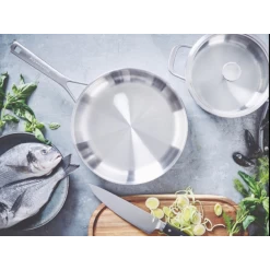 Sauteuse Inox 24cm KitchenAid 10 Sauteuse Inox 24cm KitchenAid -Ustensiles De Cuisine Boutique sauteuse inox 24cm kitchenaid 2